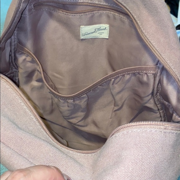 Cute backpack with pockets - Picture 2 of 3